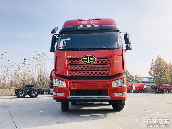 实拍解放J6P冷藏车 为啥不是气囊悬挂？