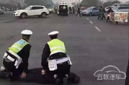 卡友注意：袭警罪来了！3月1日起施行