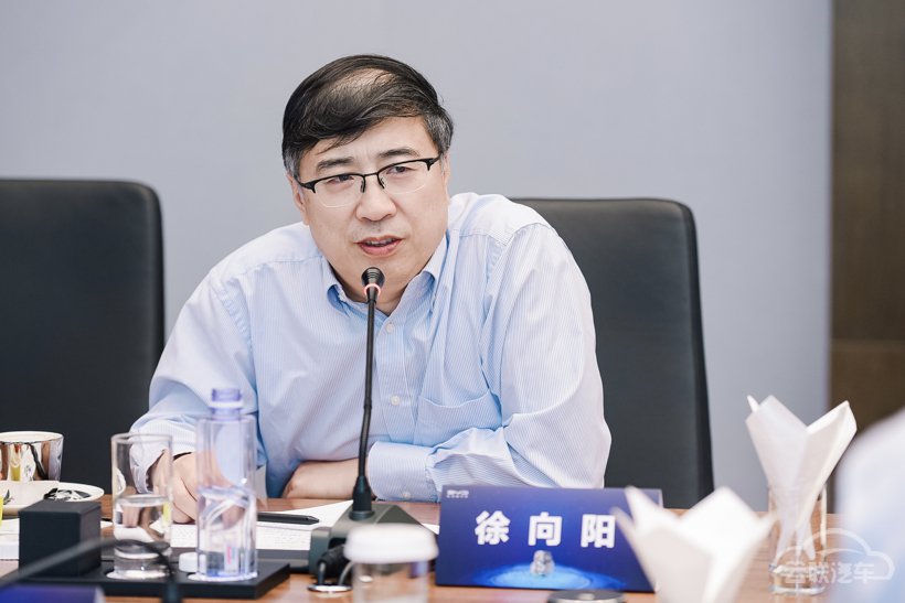 比亚迪 比亚迪