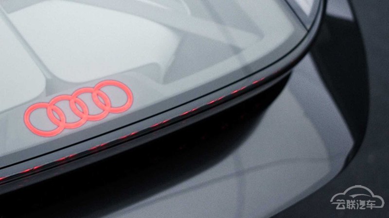 audi-skysphere-concept-teaser---rear-fascia.jpg