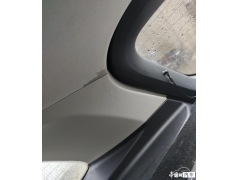 天窗漏水至车厢成“水箱” 预防天窗漏水车主可以怎