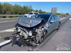 <b>小鹏汽车回应P7高速追尾挂车：NGP辅助驾驶功能正常、车主已撤诉</b>