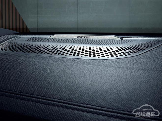 ³SUV09
