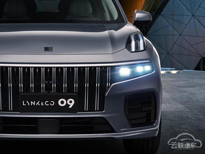 ³SUV09