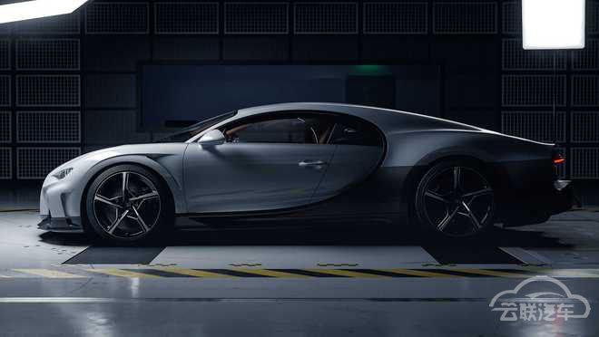 布加迪Chiron Super Sport亮相2022 CES展会