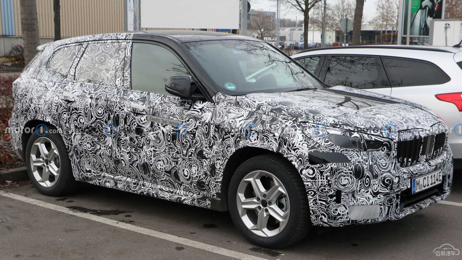 new-bmw-ix1-spy-shots.jpg