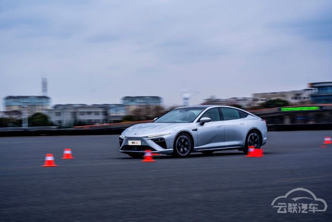 710km/ټ3.9s ߸S׽