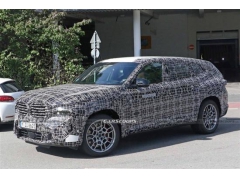 콢MϵSUV 4.4T V8XMµ