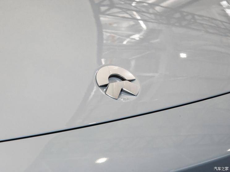 ε εET5 2022 75kWh