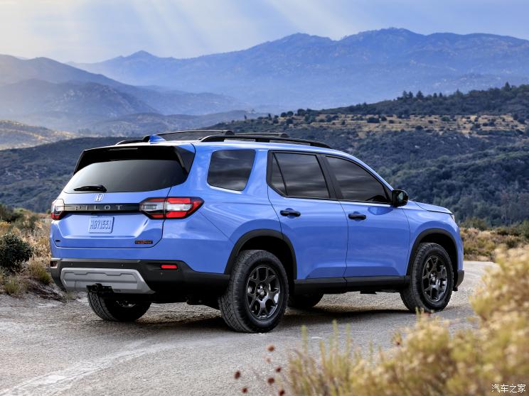 () Pilot 2023 TrailSport