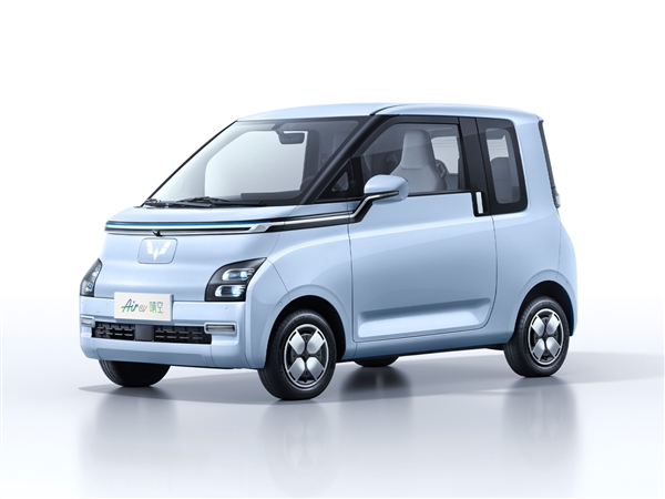 超高配版宏光MINI EV！五菱晴空预售价格曝光：6.98万元起