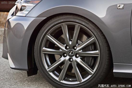 丰田召回167万辆车 涉中国9万辆皇冠