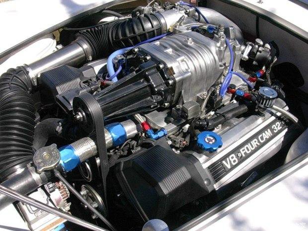 ʮ󾭵V8