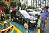 南京鼓励购买新能源车 停车免首小时停车费