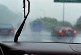 暴雨天开车，如何防止汽车暗病的发生？