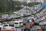 遇堵车八个小窍门护爱车 跟车尽量挂空挡